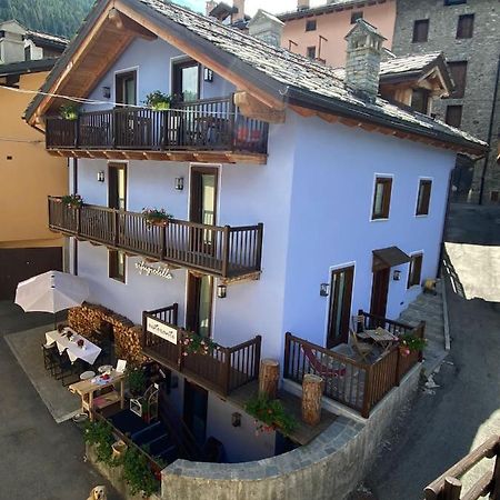 Rifugio Lilla Bed & Breakfast La Thuile Bagian luar foto
